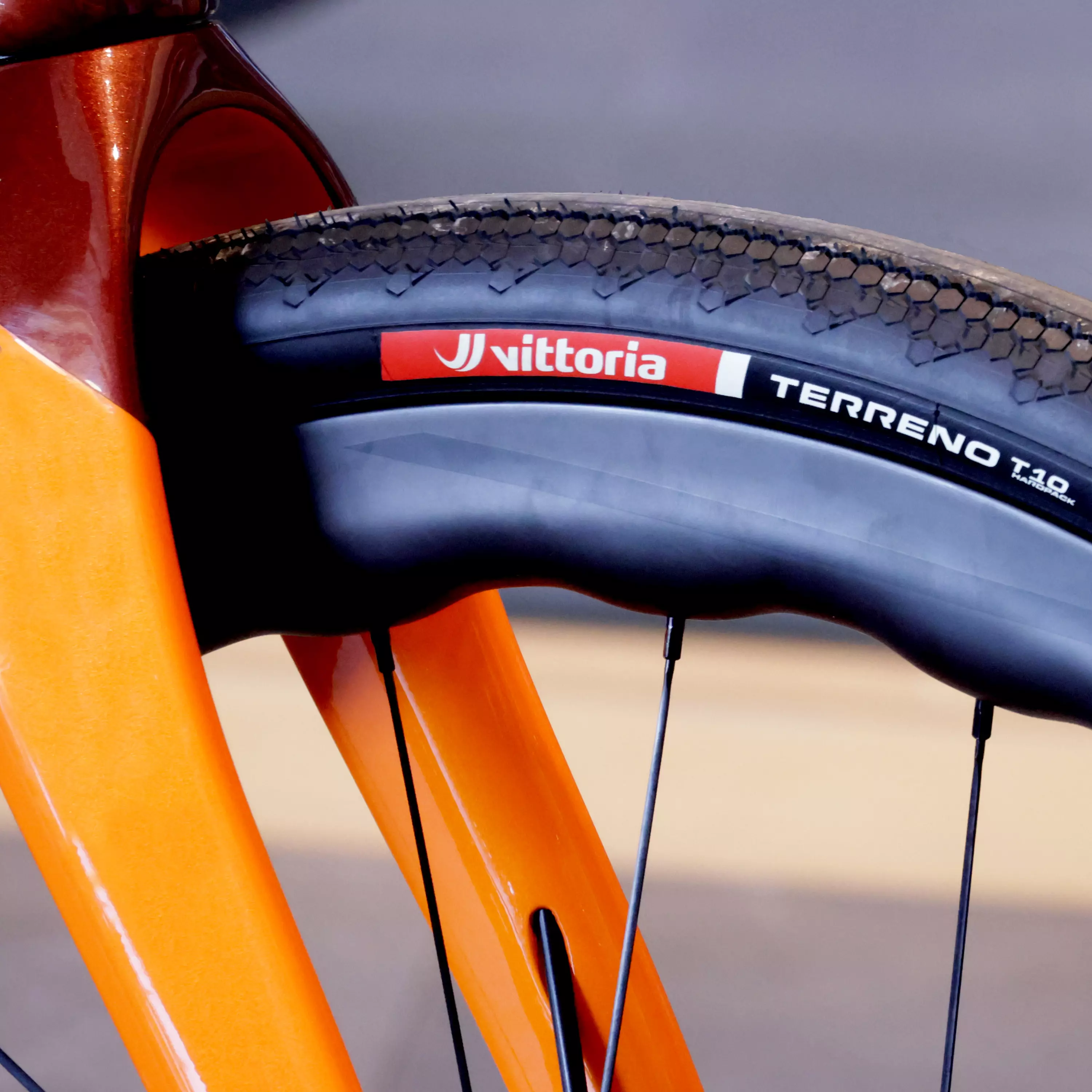 Terreno T10 Hardpack Gravel Sport - Image 3